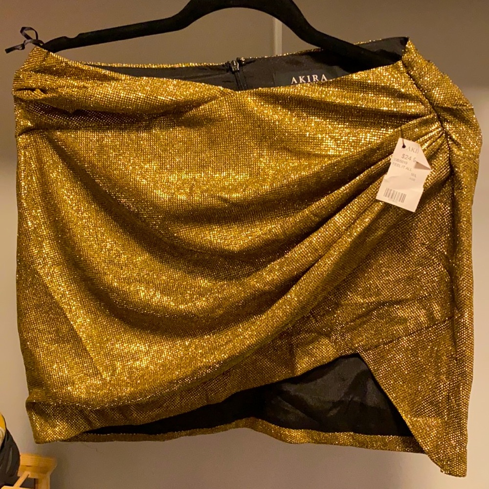 Women skirt